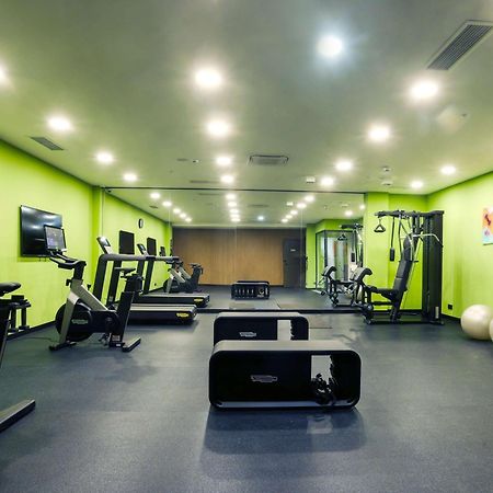 Ibis Tbilisi Airport Hotel ภายนอก รูปภาพ